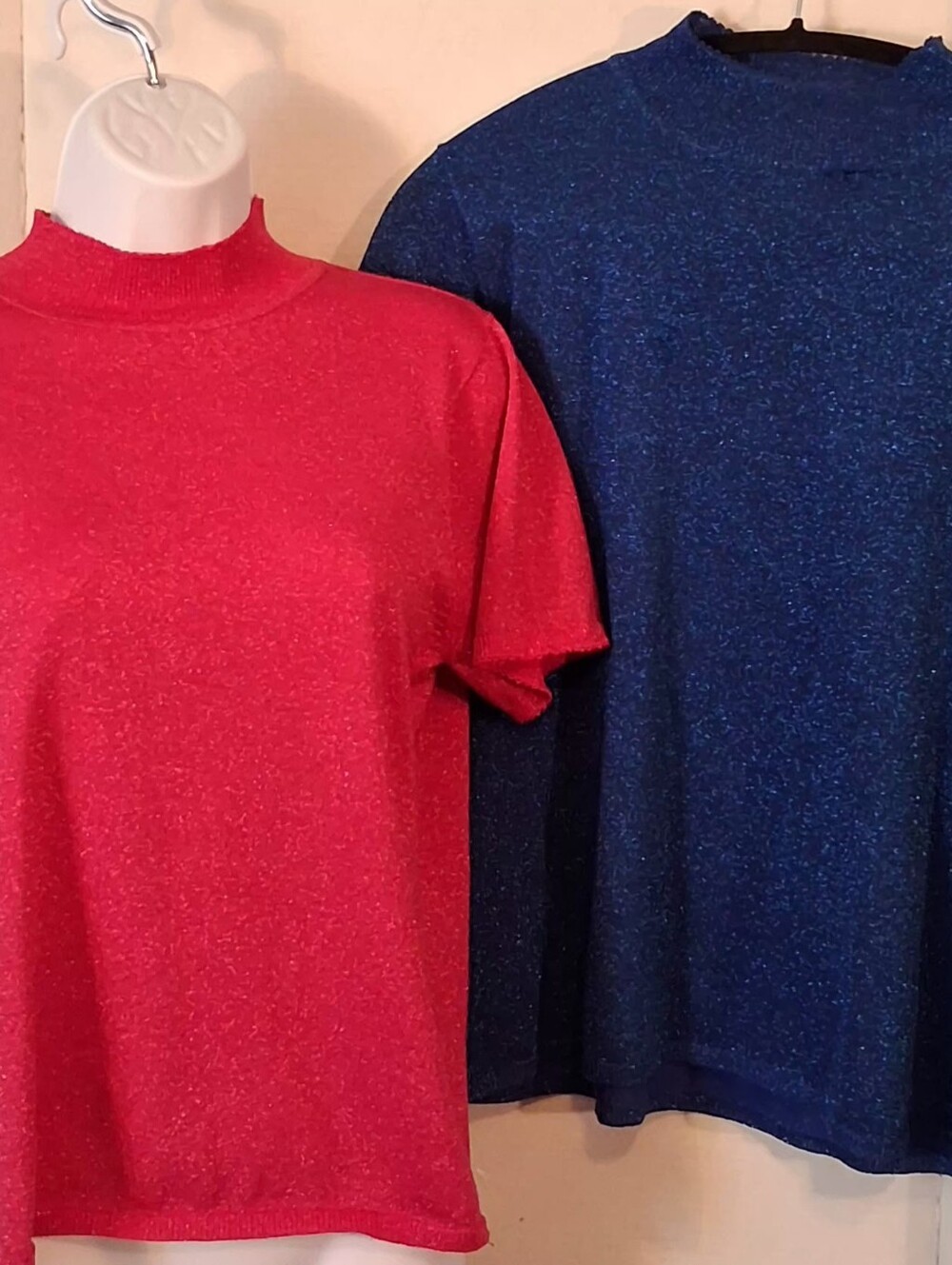 2 Sag Harbor Pink and Blue Metallic Knit Crewneck Pullover Short Sleeve Tops